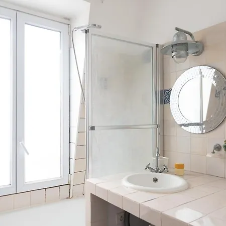Appartamento Bright 39m Near The Place D'italie